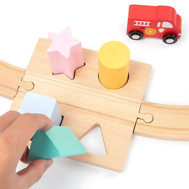 Set tren din lemn cu circuit și labirint cu bile – KABI Beads Coast Train