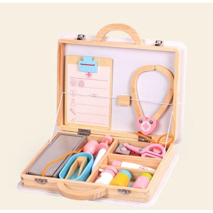 Set Doctor din Lemn Heart Care – Trusă Medicală în Valiză pentru Copii